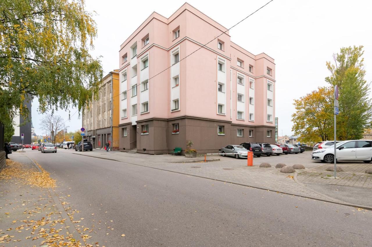 Karu Central Apartment ทาลลินน์ ภายนอก รูปภาพ